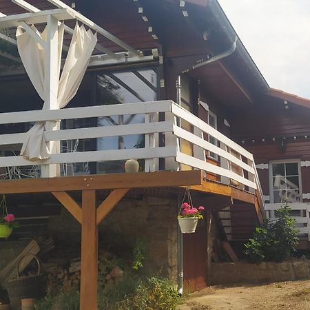 Logement Independant Attenant A Une Maison Dans Grand Jardin Retournac Esterno foto